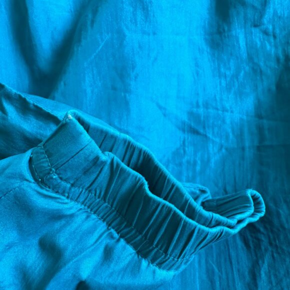 Vintage 1980’s EVR 100% Silk Bomber Jacket, Teal w/ Gold Beads, Lined, Size XL - Picture 7 of 9